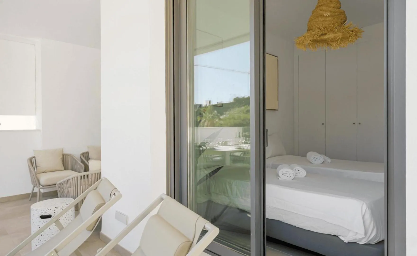 דירה פואנגירולה Vivi Homes - Solara