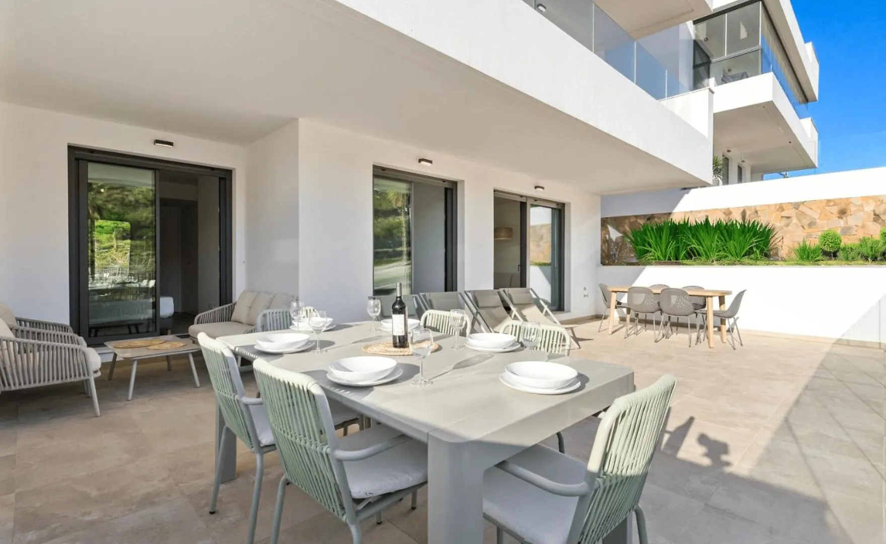פואנגירולה Vivi Homes - Solara דירה